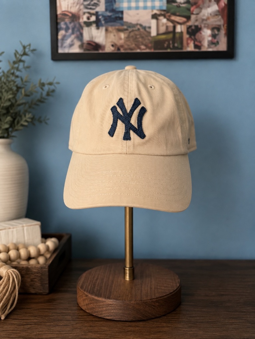 '47 New York Yankees Clean Up Adjustable Hat | Ivory/Cream Navy Logo | American